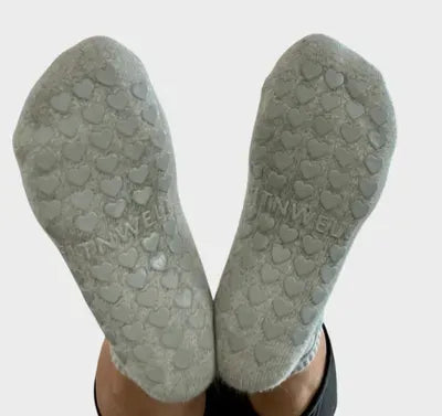 Audrey Gray Mesh Crew Pilates Grip Socks